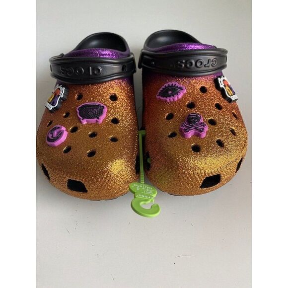 Crocs Disney Hocus Pocus Slip On Classic Clogs Sandals Jibbitz Men’s 8 Women 10 - Picture 2 of 10